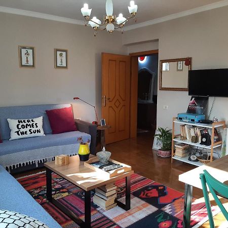 Cosy Central Apartment Shkodër Esterno foto